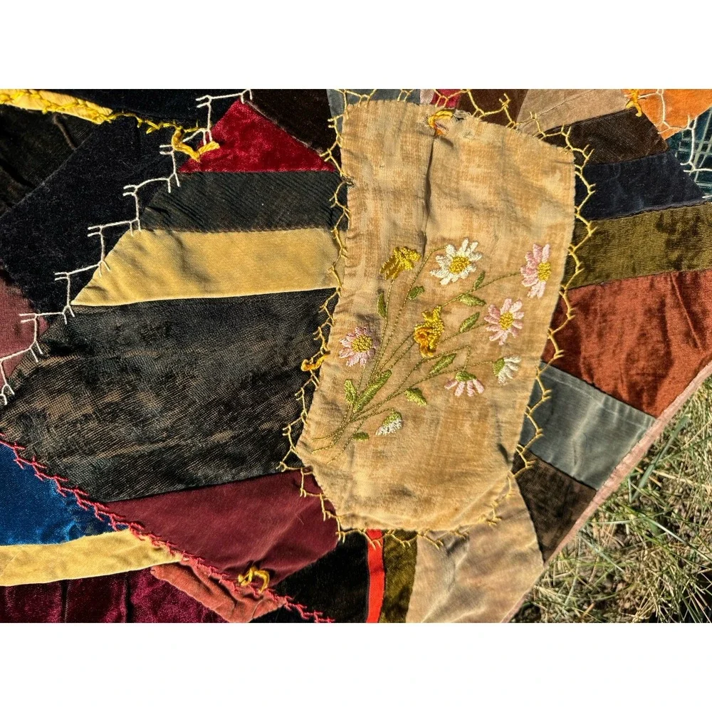 Antique Victorian Crazy Quilt Velvet Silk Hand Stitched‎ Painted 77x71 c1885